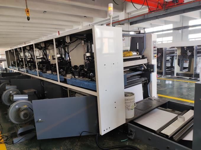 फ्लेक्सो प्रिंटिंग और स्लिटिंग प्रोडक्शन लाइन FM-T400 ऑनलाइन ट्रिमिंग रोल टू शीट के लिए